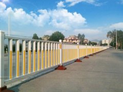 道路中心隔離護(hù)欄的常用標(biāo)準(zhǔn)